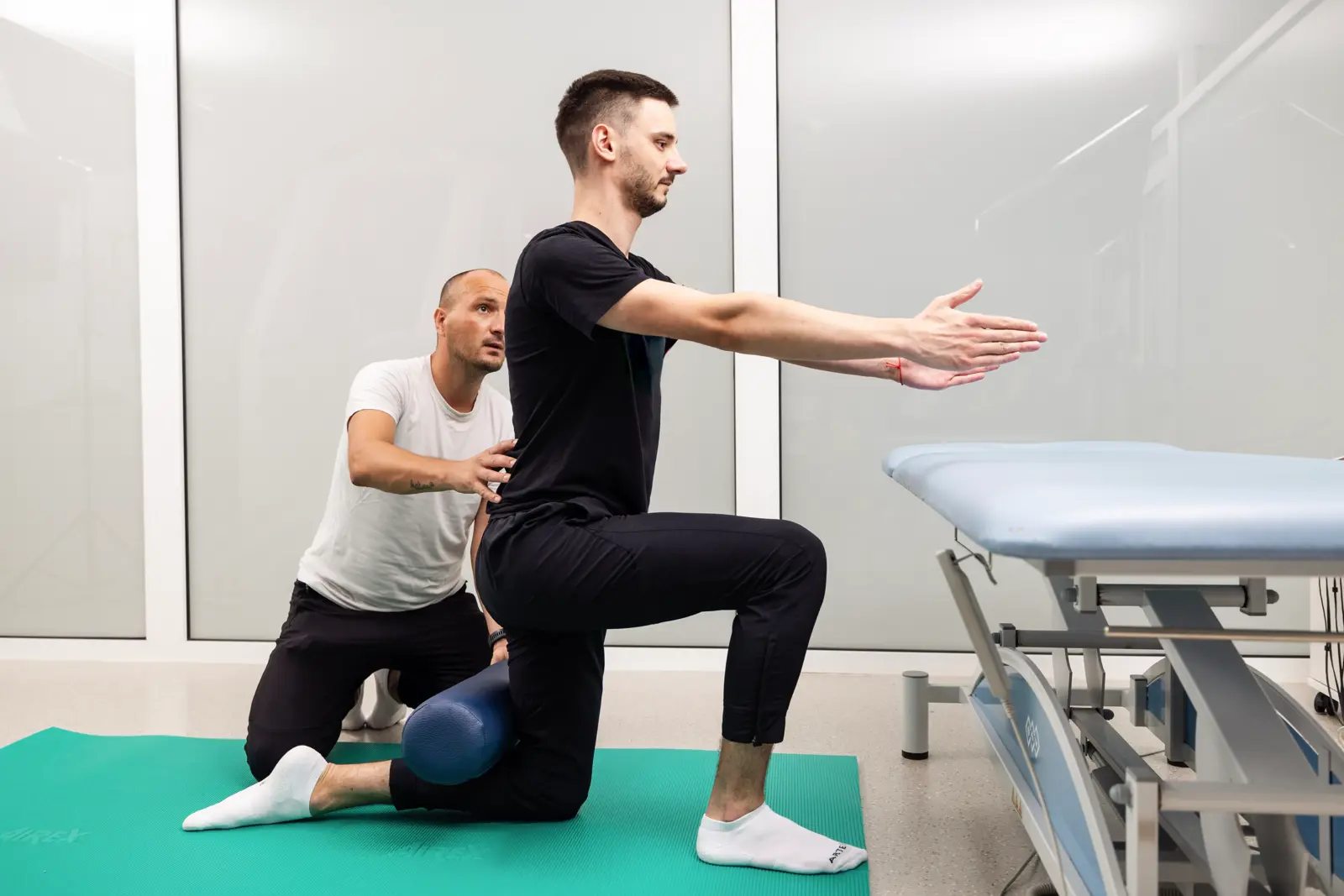 Individualne vježbe s terapeutom.webp